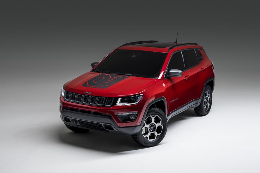  Jeep Compass Plug-in Hybrid (MP) 2019 года  (WW) (фото 3 из 10)
